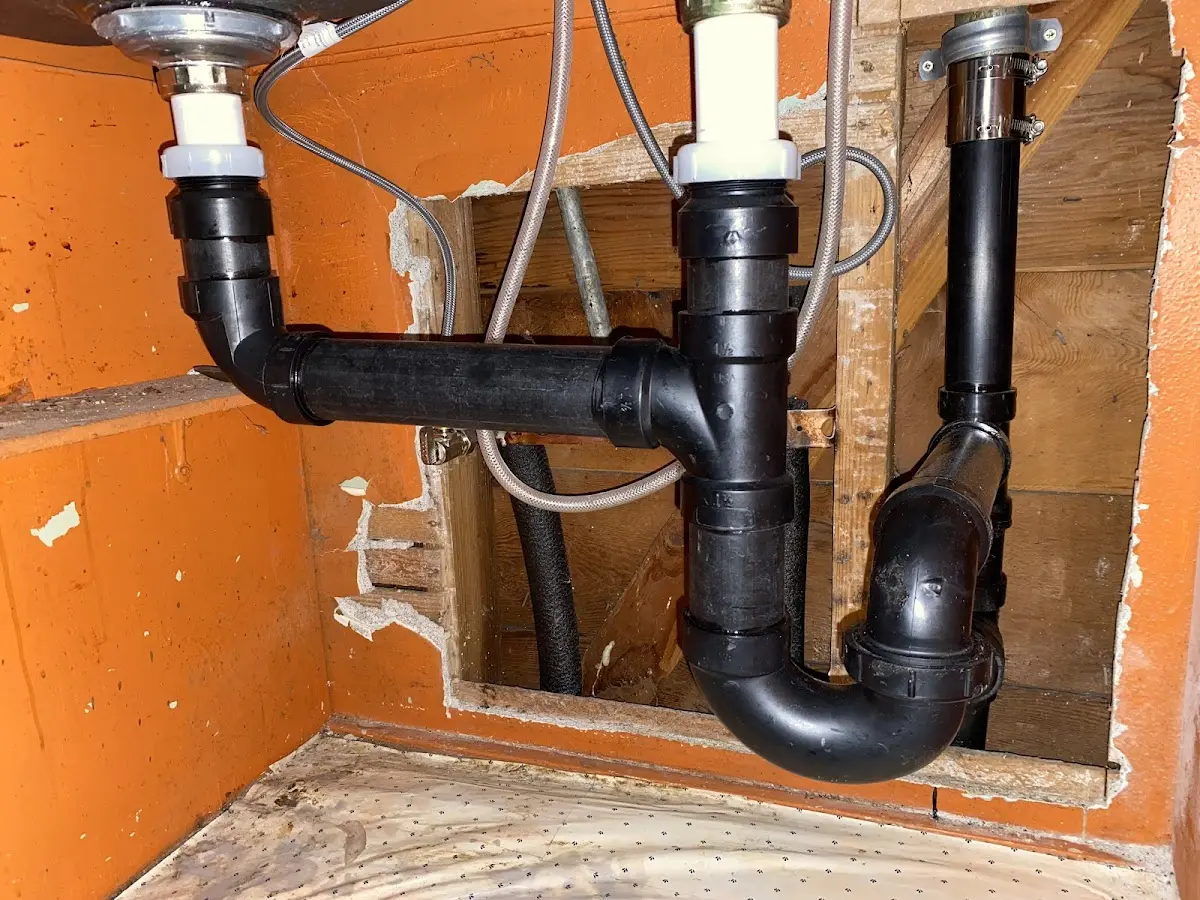 Professional Pipe Bursting equipment and tools on the job in Woodhull